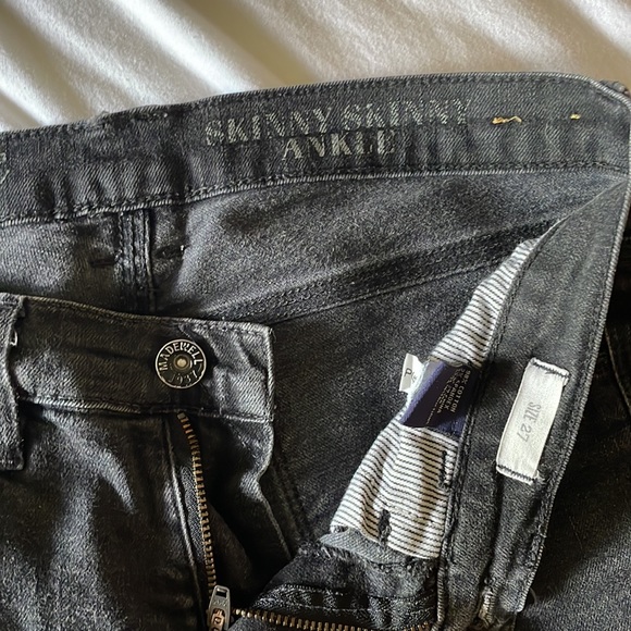 Madewell Skinny Skinny Ankle Black Jeans - Picture 5 of 6
